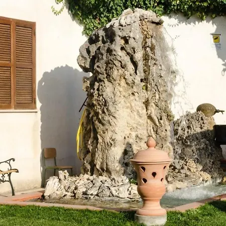 La Volpara Bed & Breakfast *